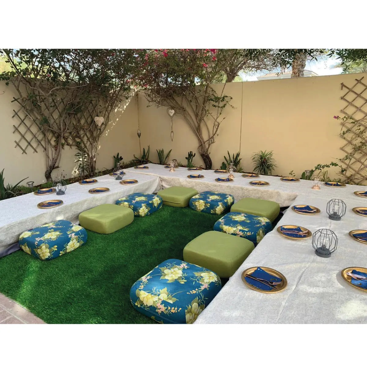 Baboesjka pouf wild roses blue ex rental - DesertRiver.shop