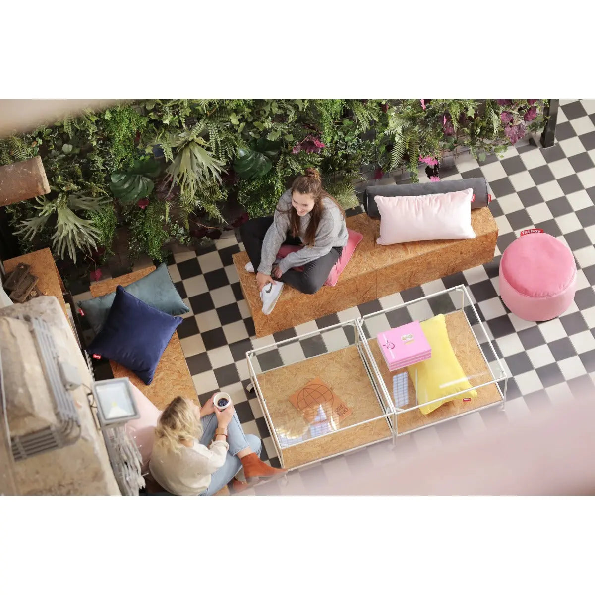 Fatboy Point Pouf velvet, deep blush pouffe - DesertRiver.shop
