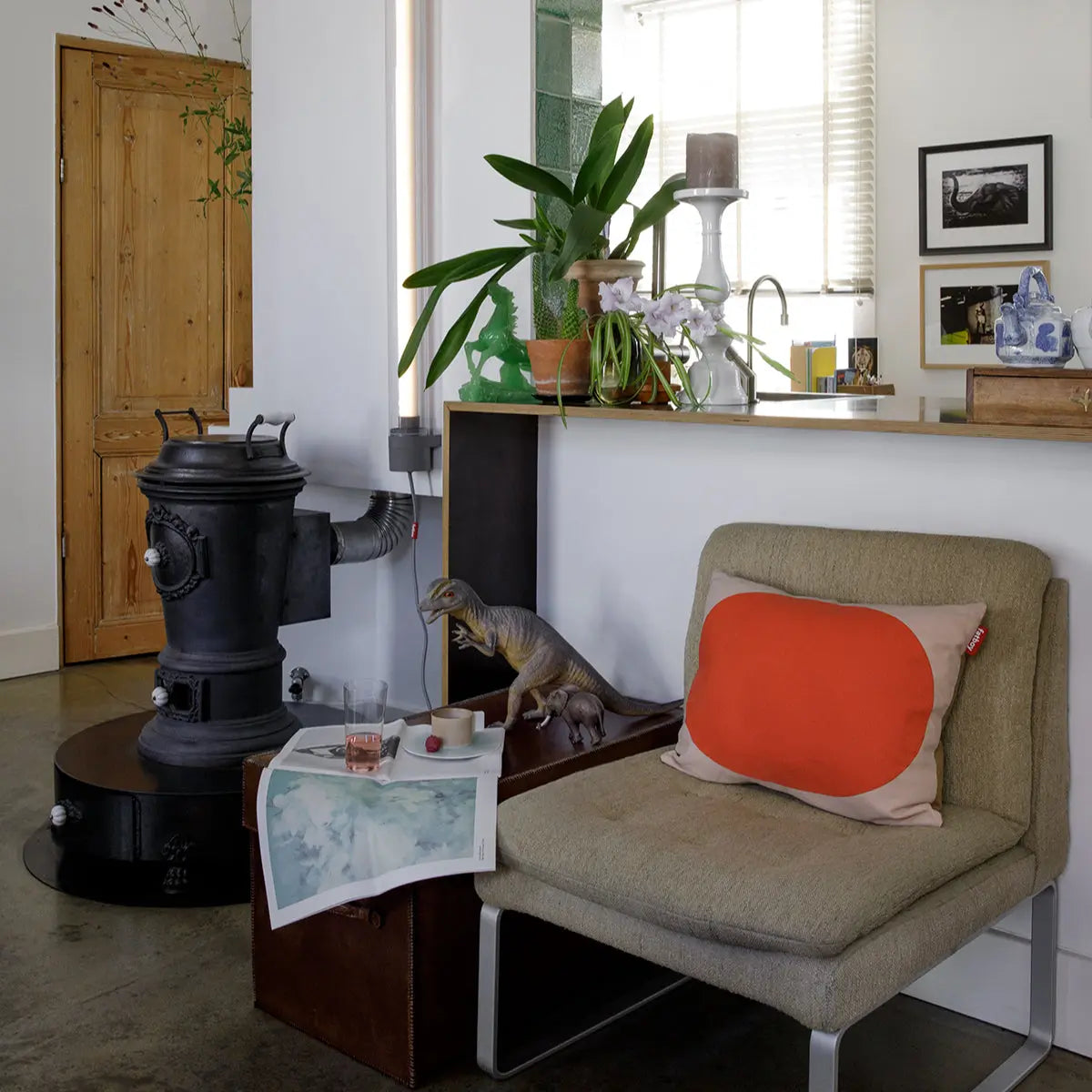 Fatboy Pop throw pillow, hazel - DesertRiver.shop