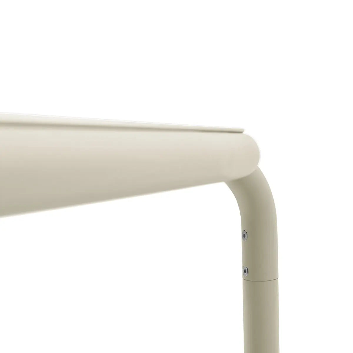 Fatboy Toni Tavolo 6-seat dining table - DesertRiver.shop