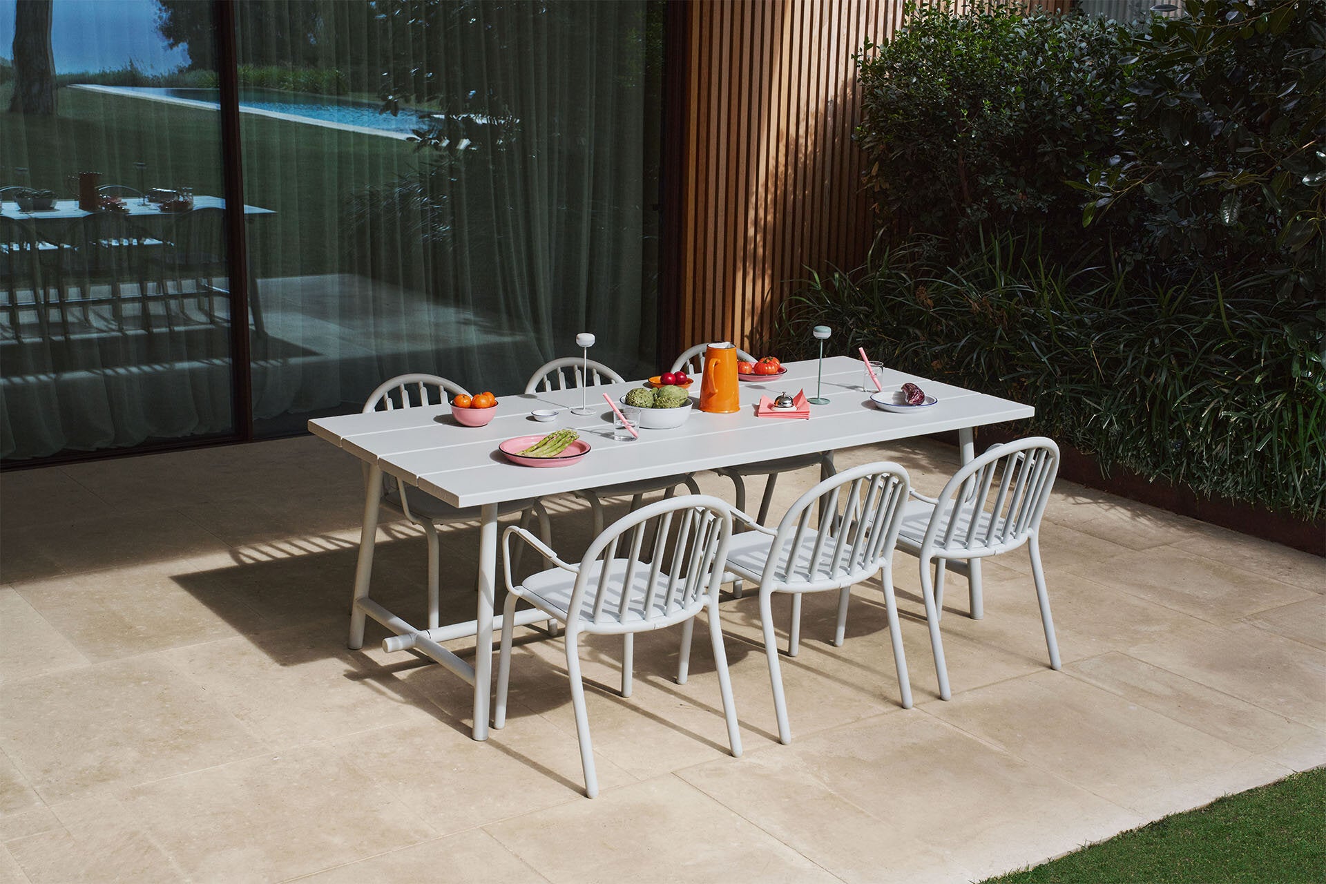 Transform your al fresco area with the Fatboy Fred’s Table and Armchair from Desert River Shop