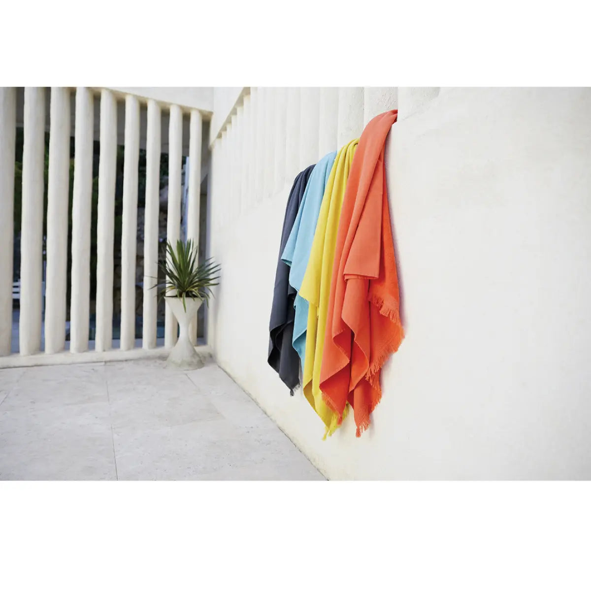 Fermob Colour Mix Fouta beach towel (200 x 100 cm) - DesertRiver.shop
