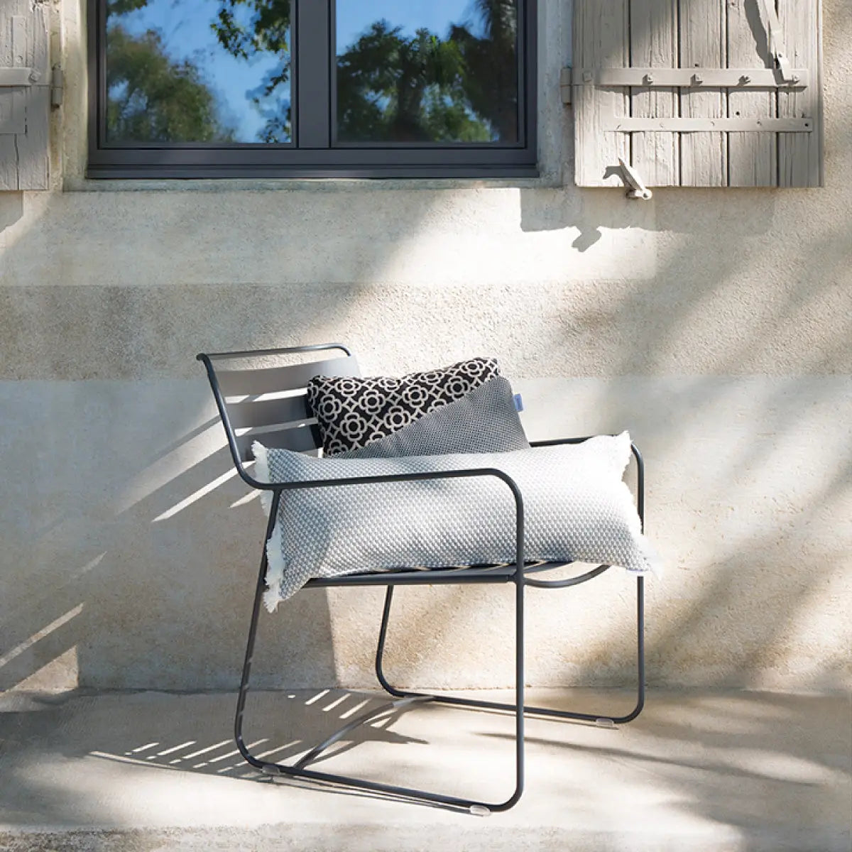 Fermob Surprising armchair - DesertRiver.shop