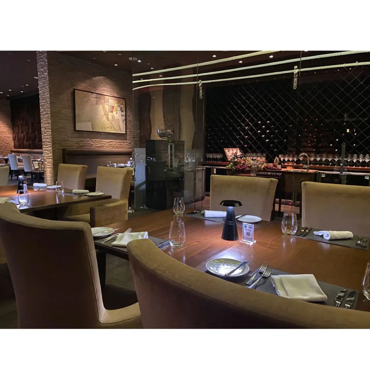 Filini Cone metal table lamp, black - DesertRiver.shop