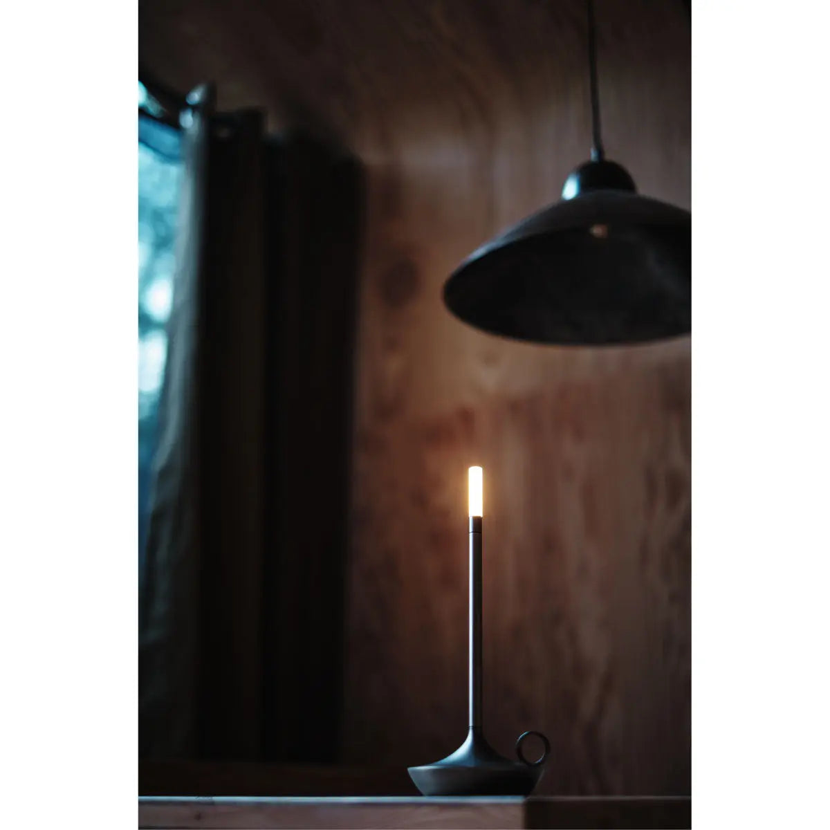 Graypants Wick portable table lamp, graphite - DesertRiver.shop