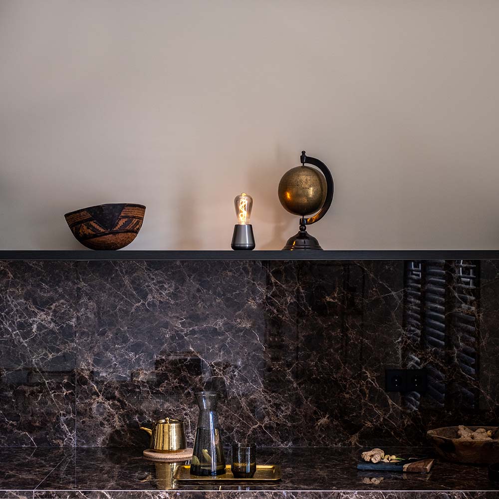 Humble One table lamp, Titanium