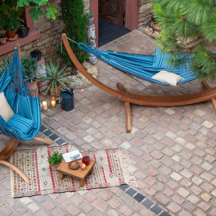 Best Christmas Gifts for those who are outdoorsy include the LA SIESTA Udine Hammocks, which support sitting and lying positions.