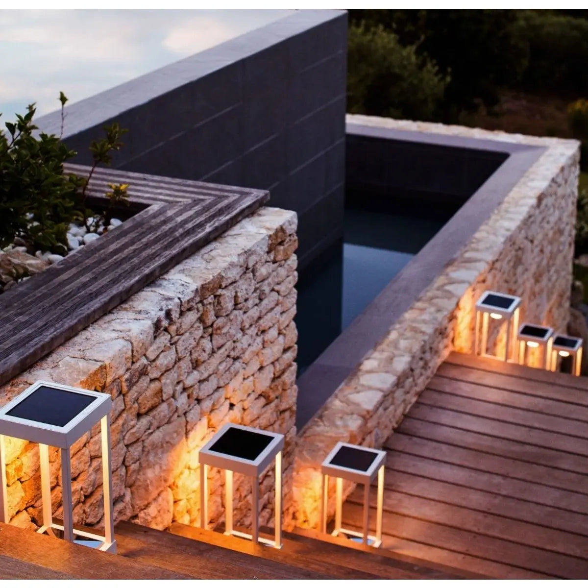 La Lampe Parc Large Solar Light