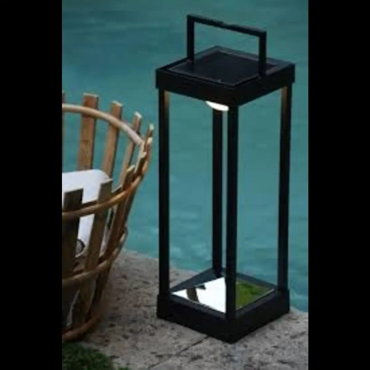 La Lampe Parc Medium Solar Light
