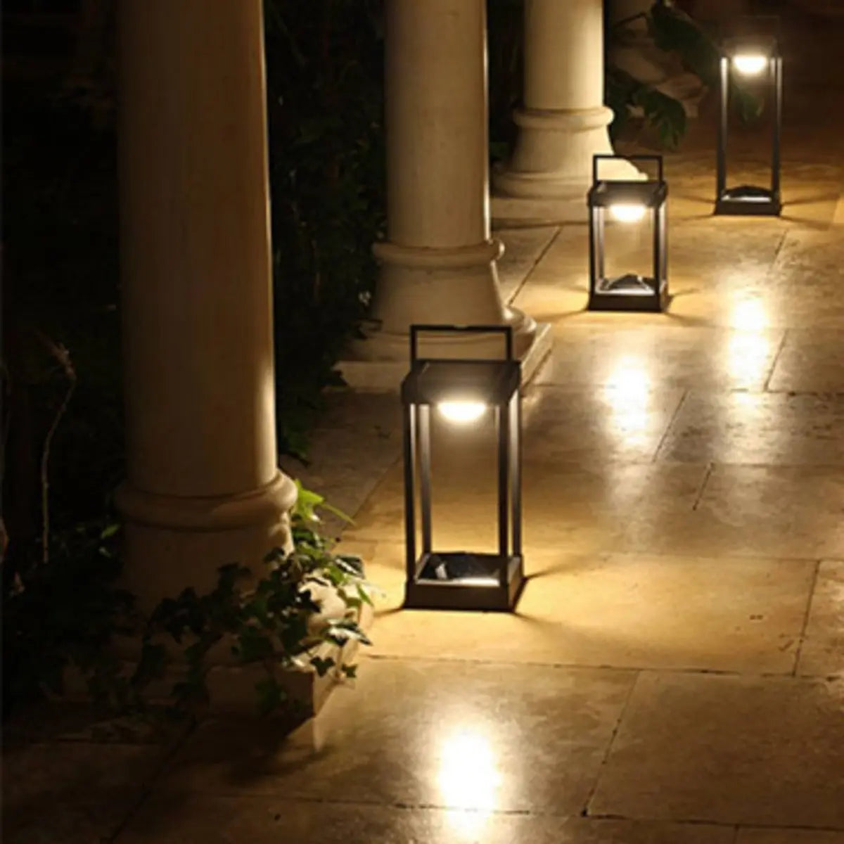 La Lampe Parc Medium Solar Light