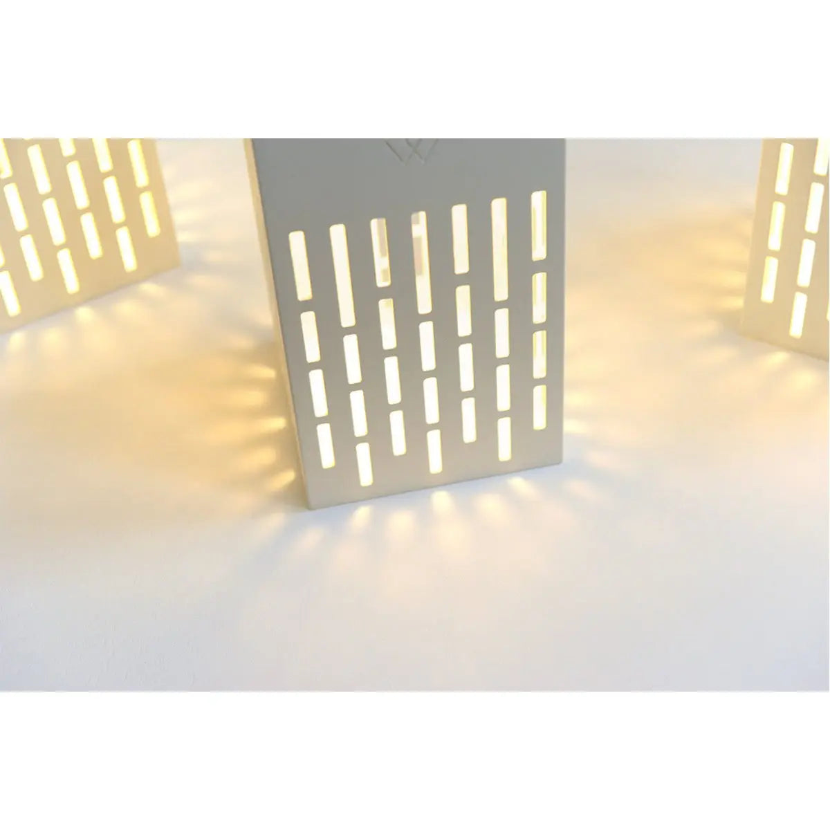 La Lampe Pose 4 Coffee Solar Light