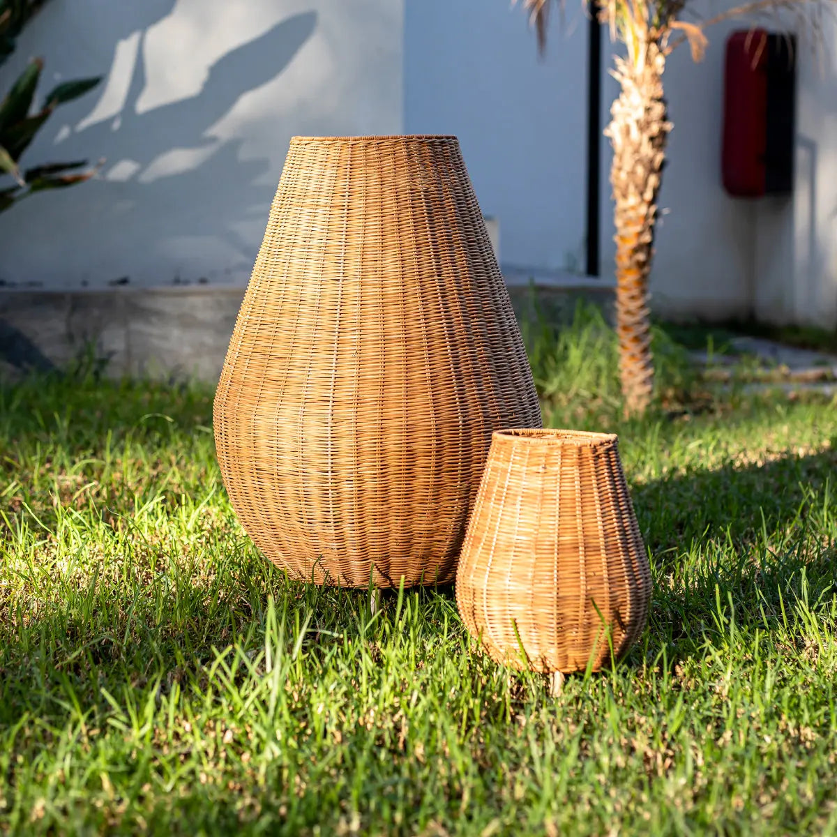 beautiful garden light